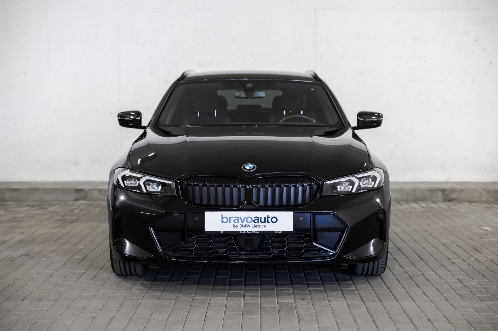 BMW 330 i xDrive