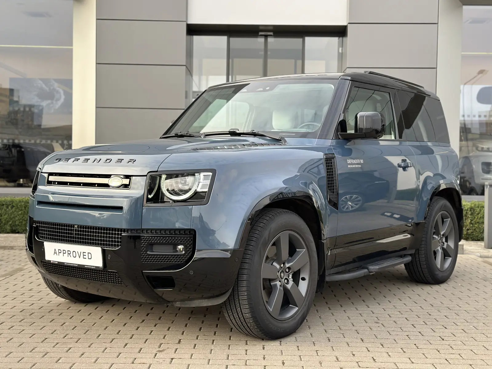 Land Rover Defender DEFENDER 90 D250 X-DYNAMIC HSE