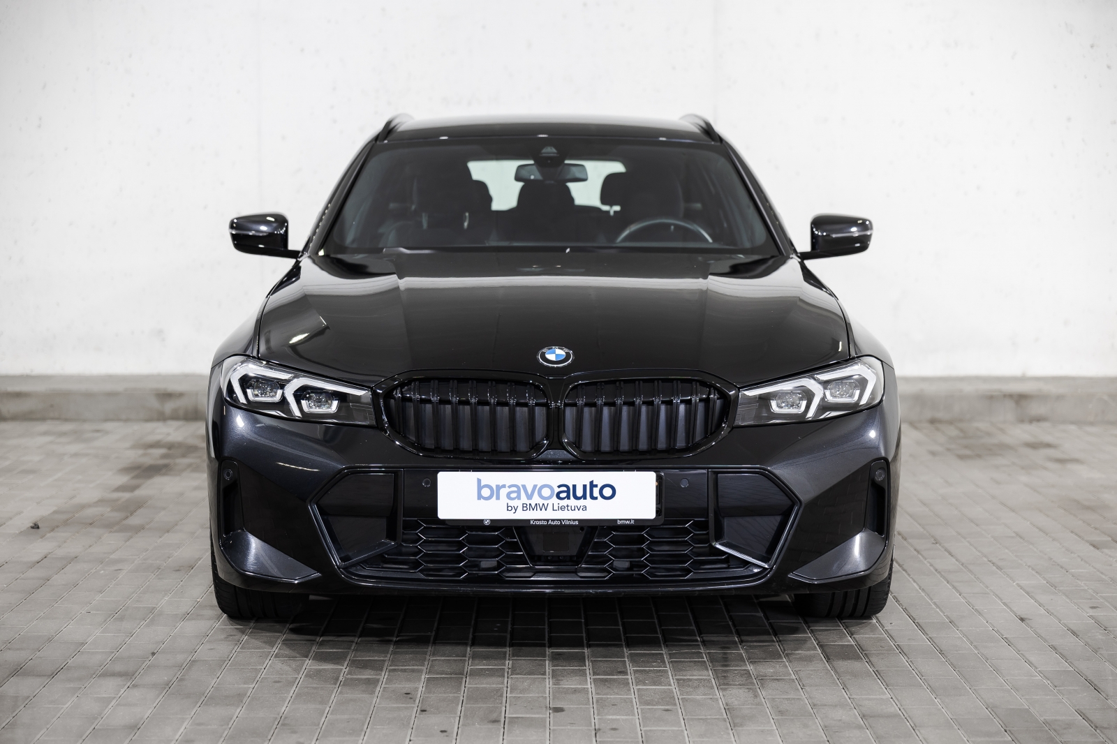 BMW 330 i xDrive