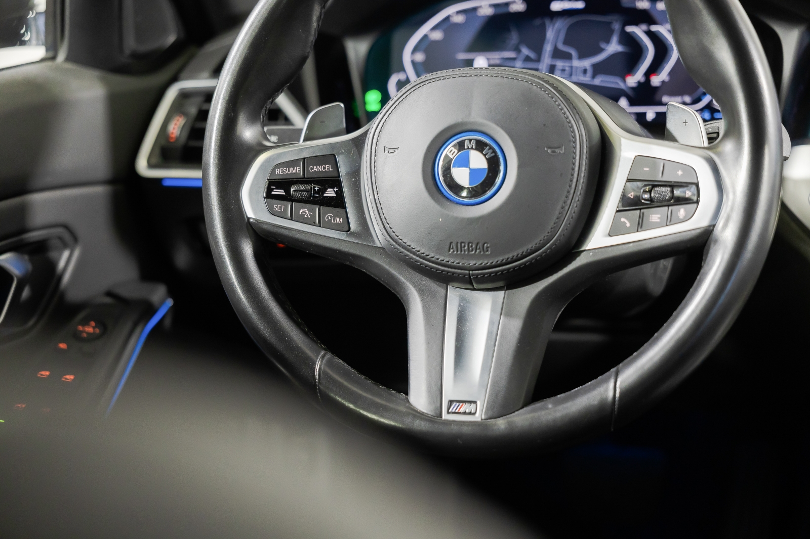 BMW 330 e