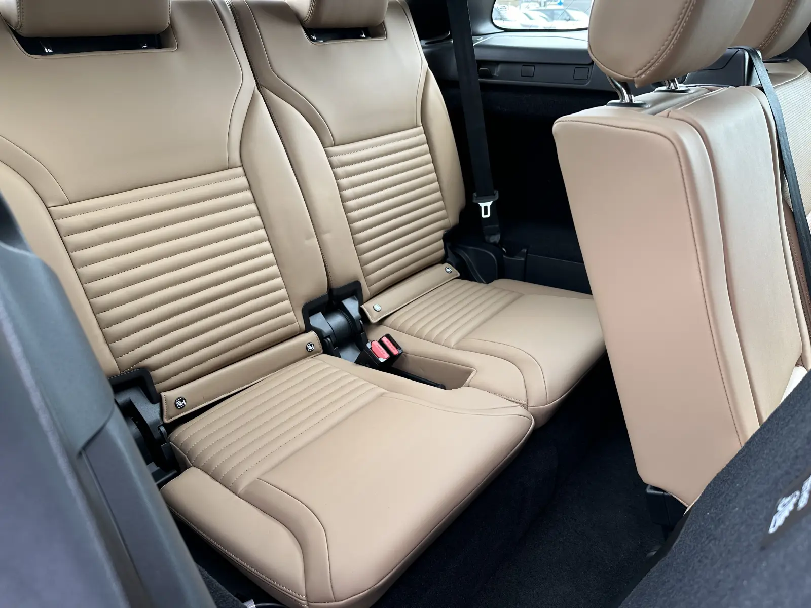 Land Rover Discovery D350 Dynamic HSE