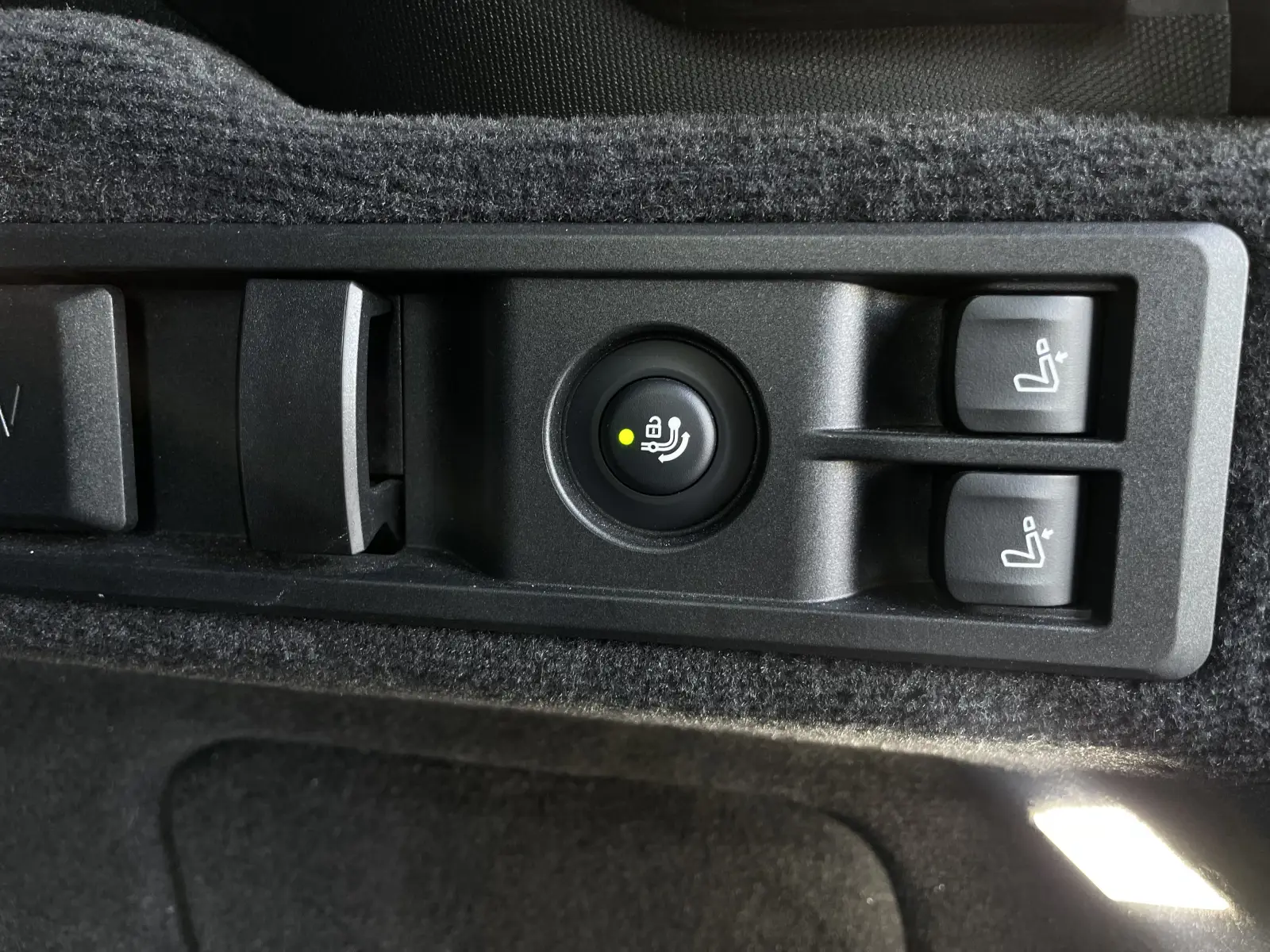 4fd734e60d85f6007ebcc4f942c5d6d06ac4f09d7f1de.jpg
