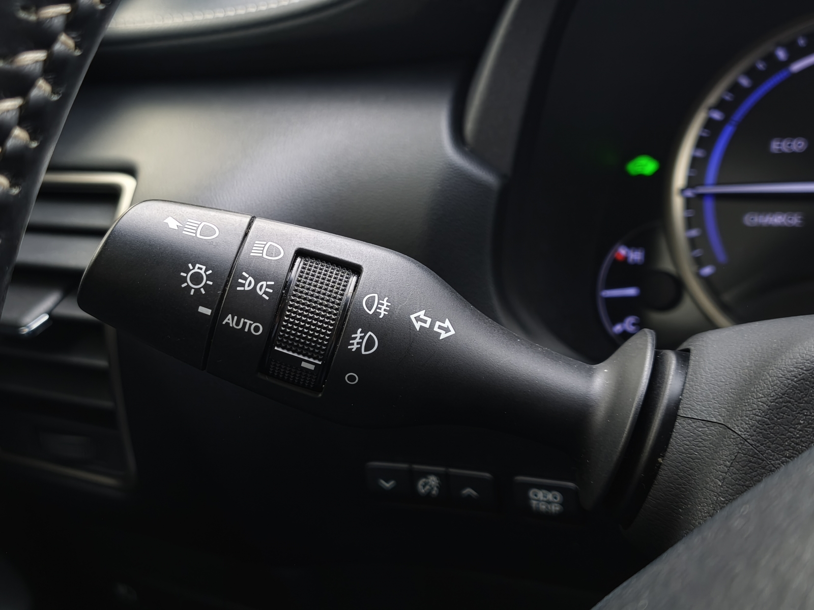 Lexus NX 300h Business Hybrid AWD