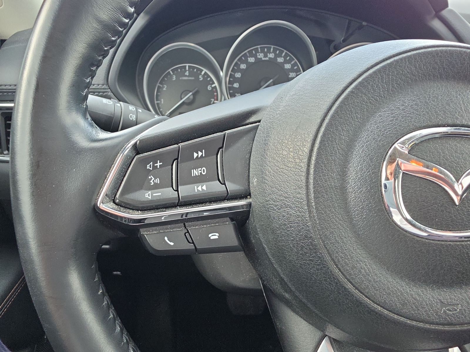 Mazda CX-5 Luxury