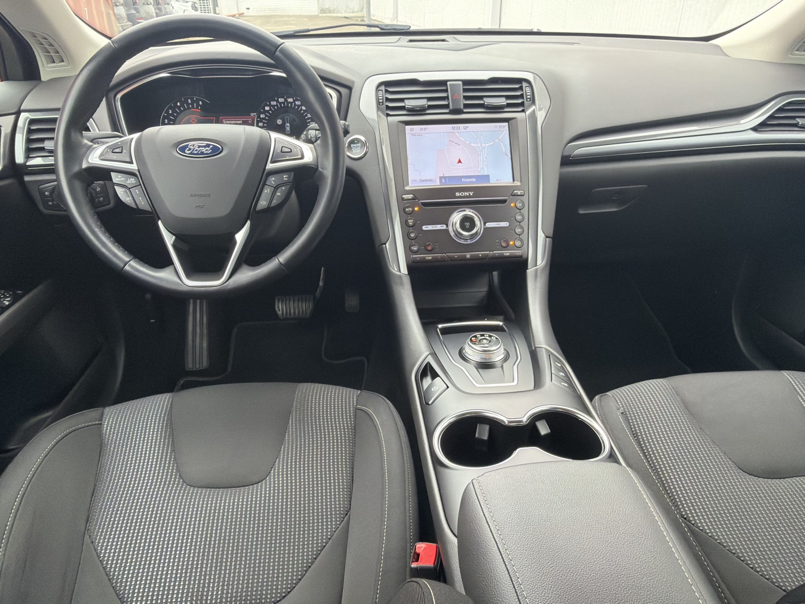 Ford Mondeo Titanium