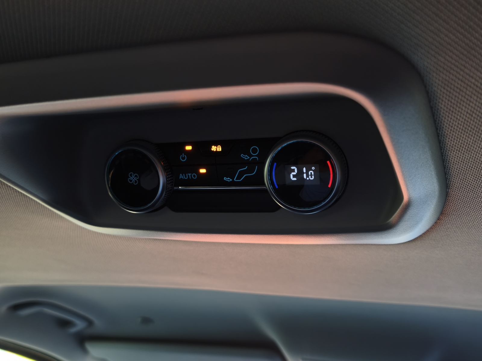 Ford Tourneo Custom Active PHEV