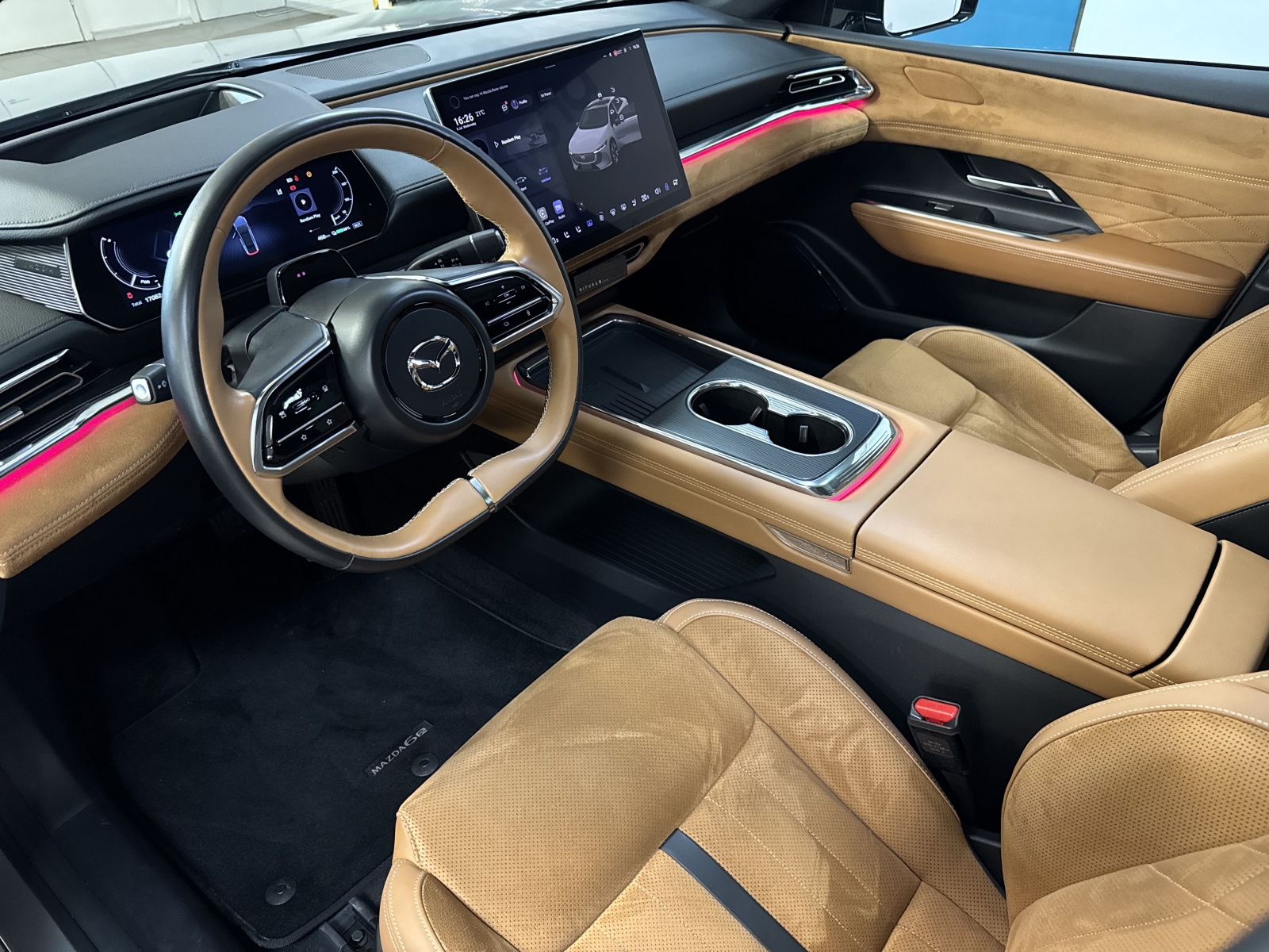 Mazda 6 6E 68,8 KWH TAKUMI PLUS