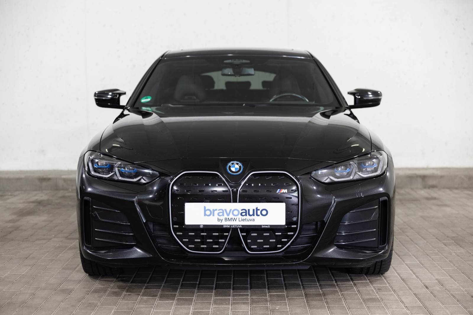 BMW i4 M50