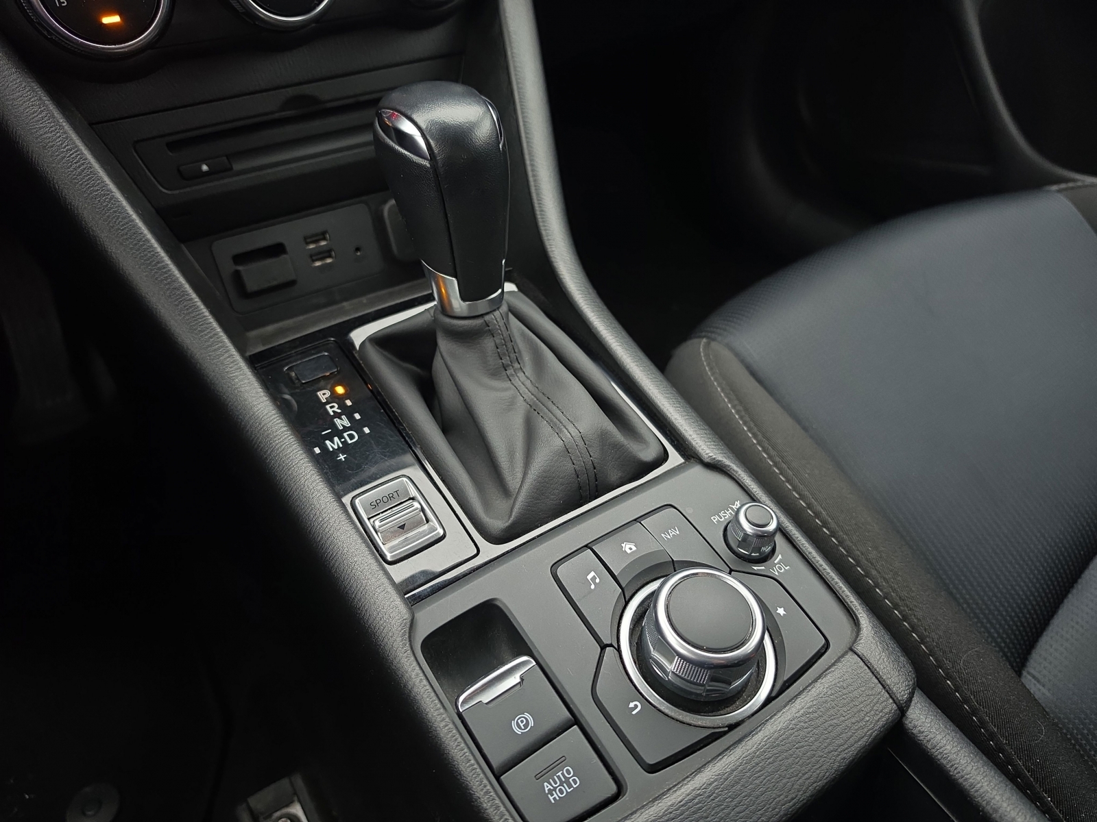 Mazda CX-3 Premium plus