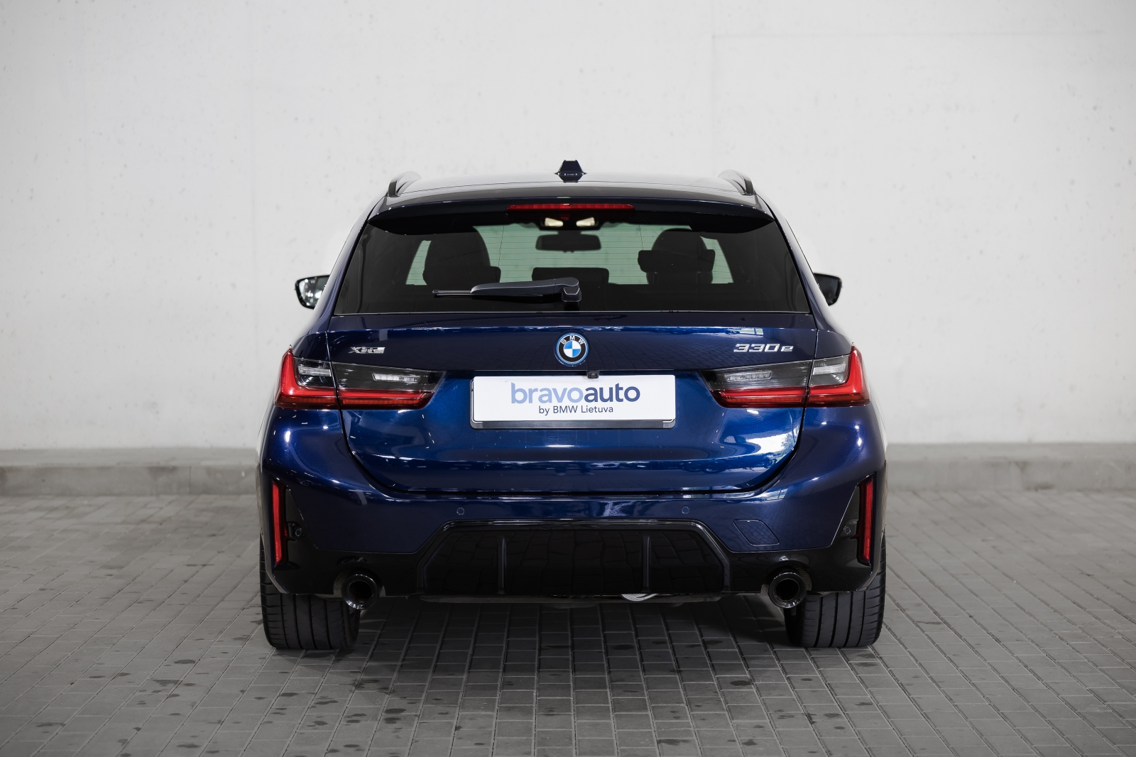 BMW 330 e xDrive