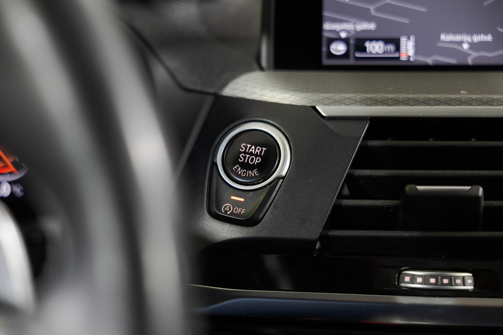 BMW X3 xDrive30i