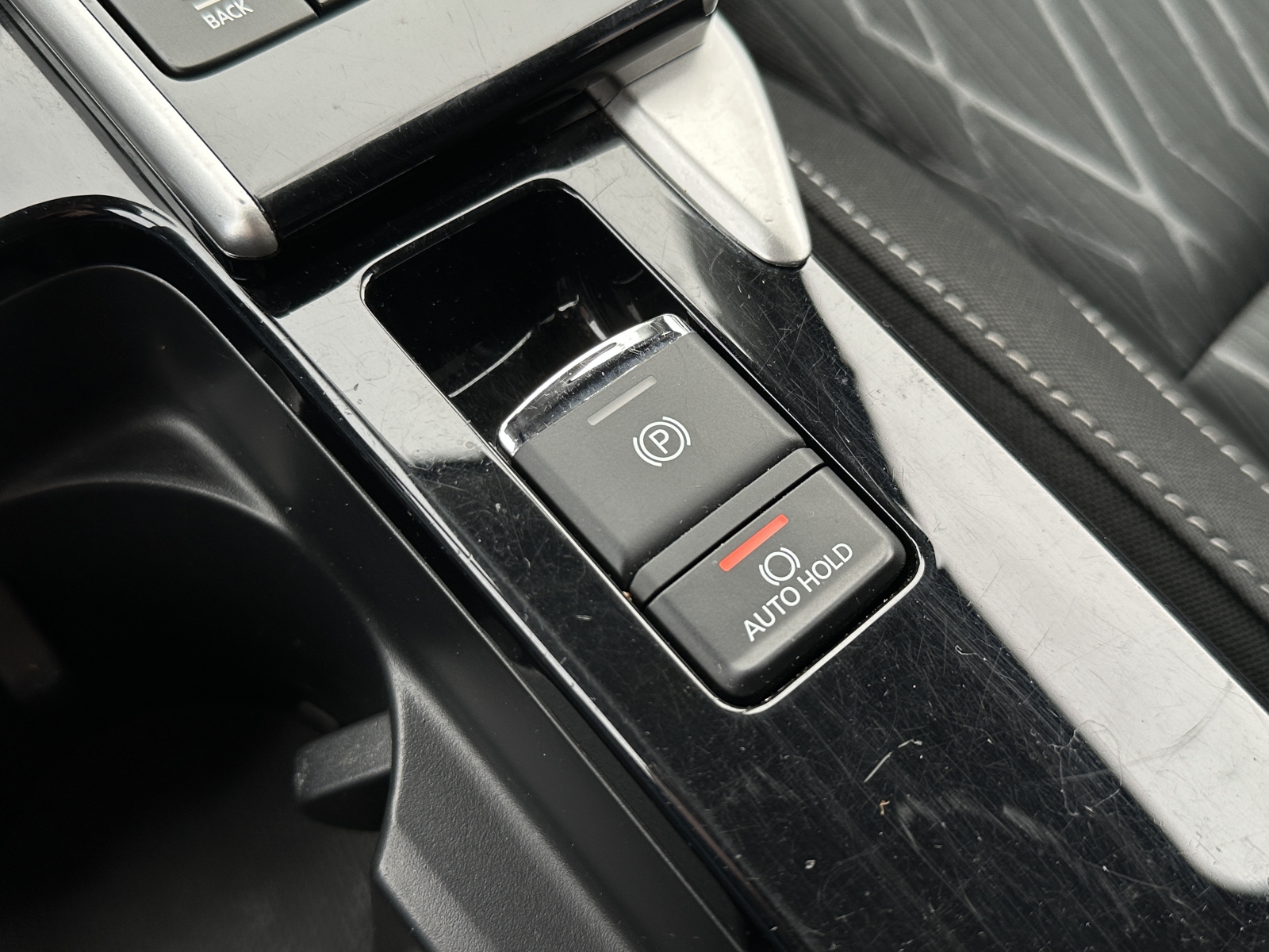 Mitsubishi Eclipse Cross Intense 4WD