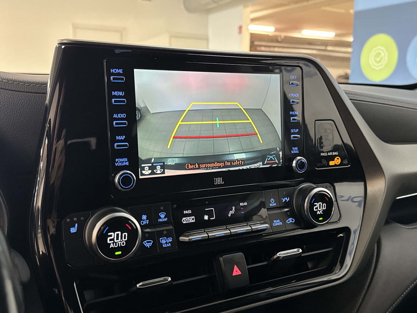 Toyota Highlander Luxury Hybrid
