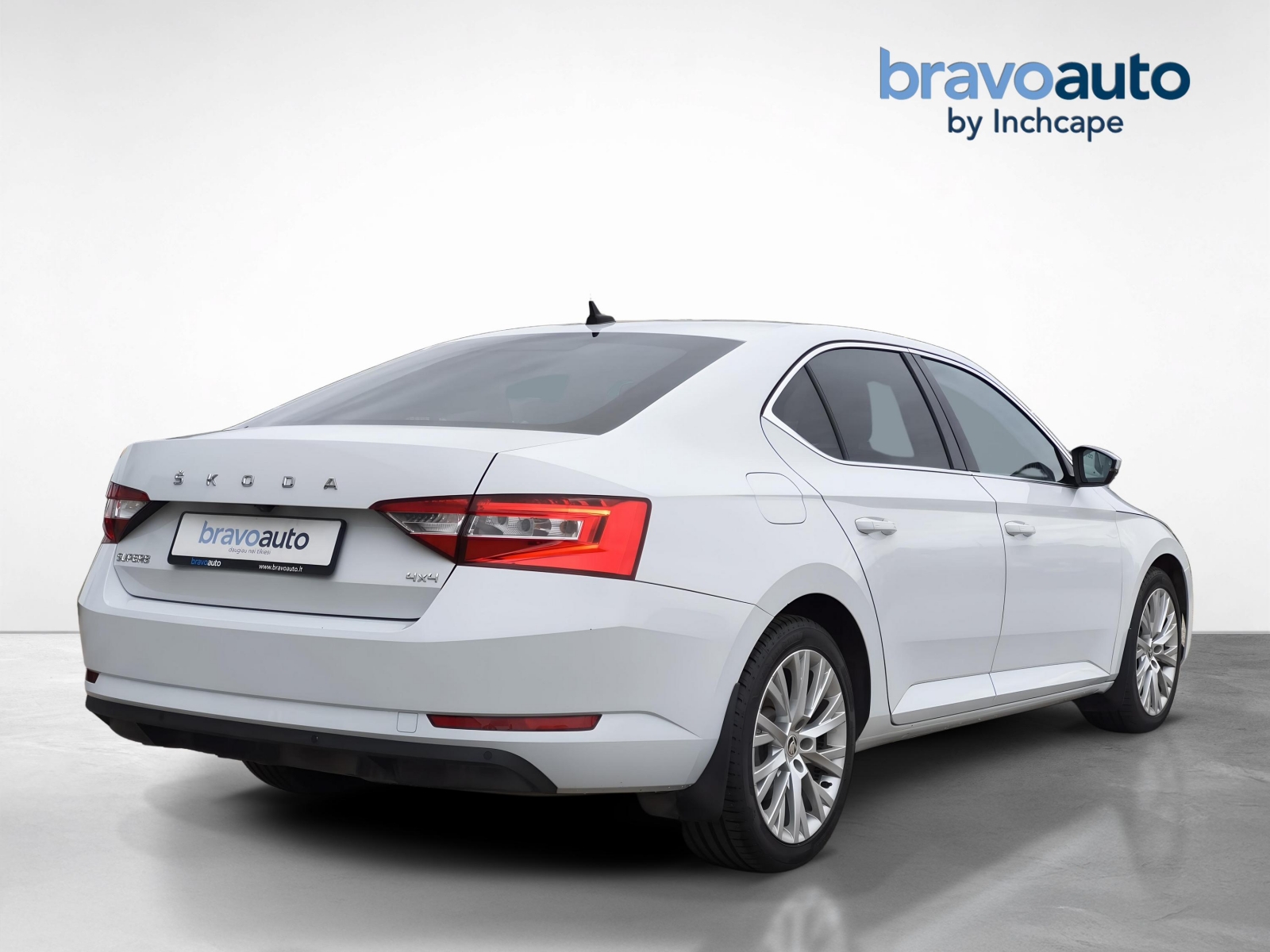 Skoda Superb AMBITION 4X4