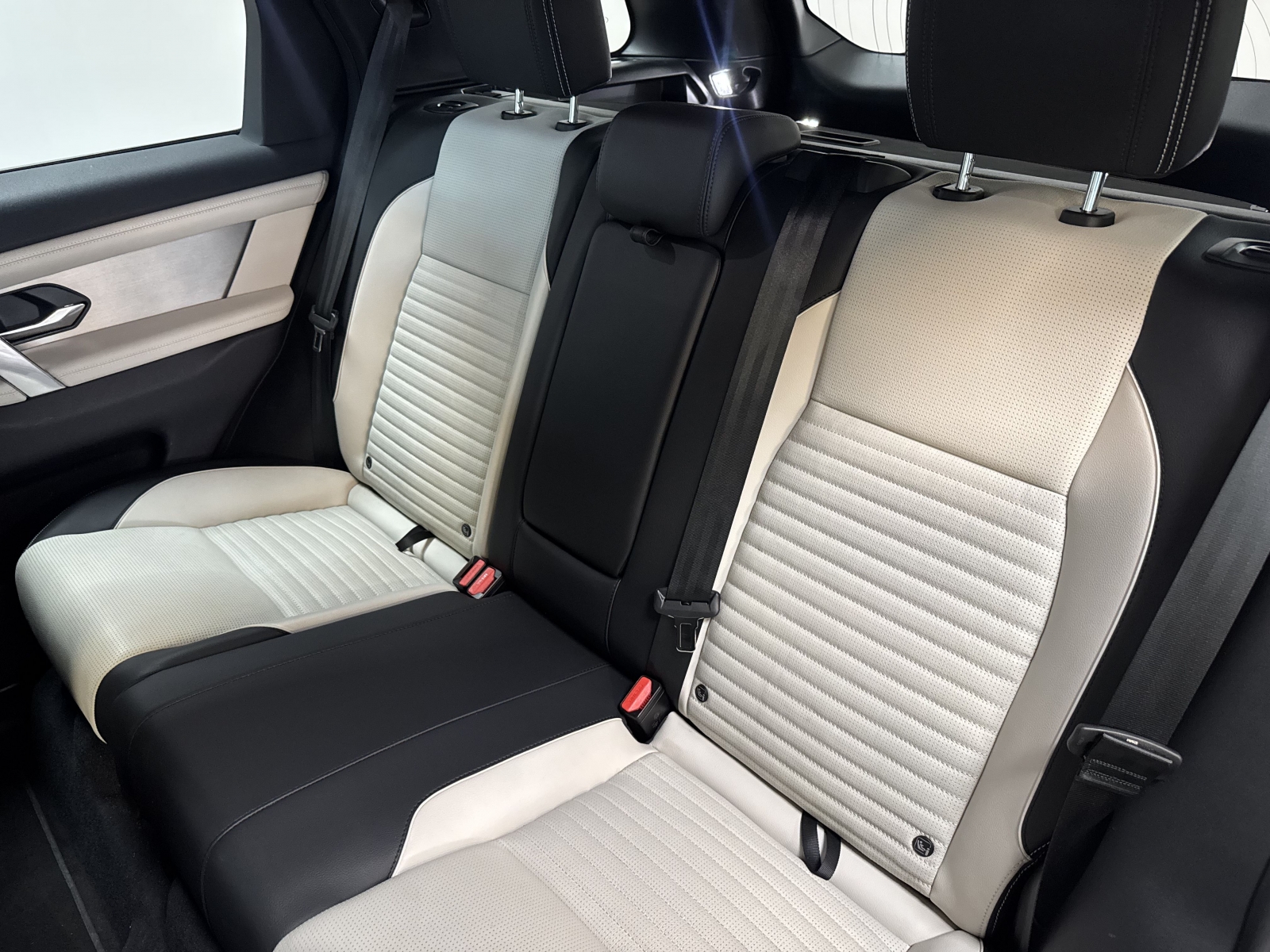 Land Rover Discovery Sport Dynamic SE D165