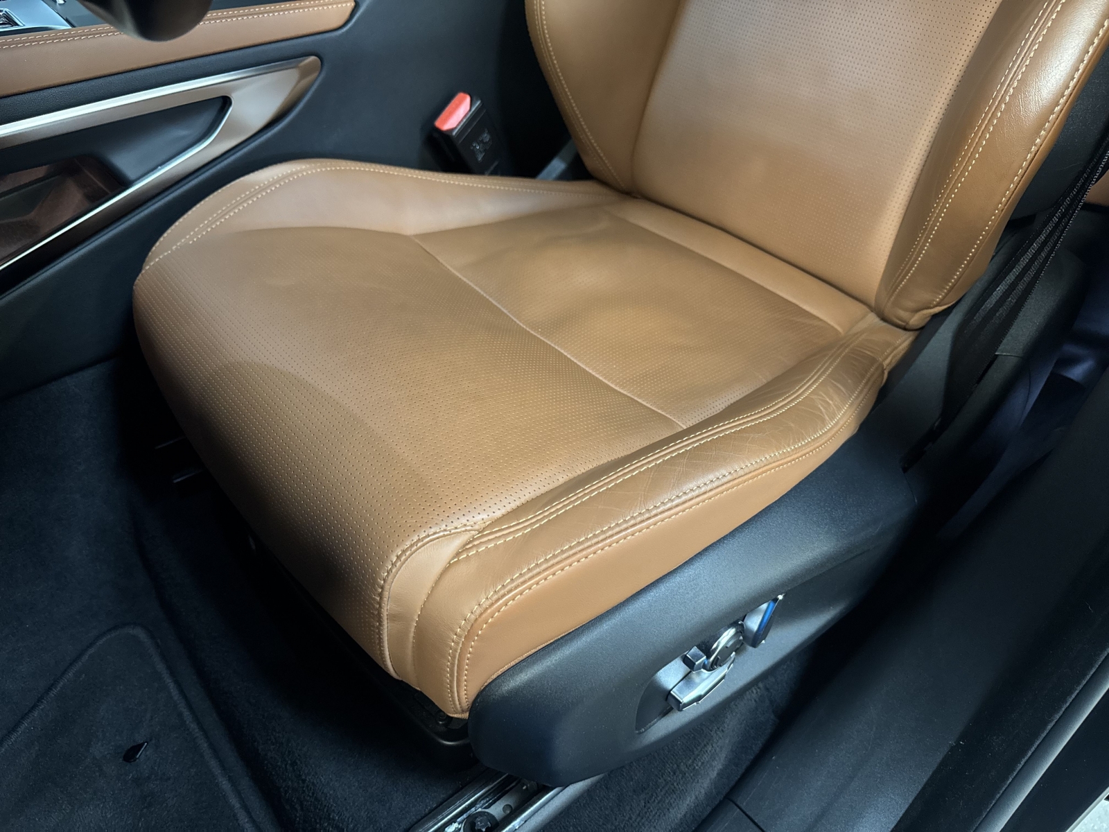 Jaguar F-Pace R PHEV Plug-in hybrid