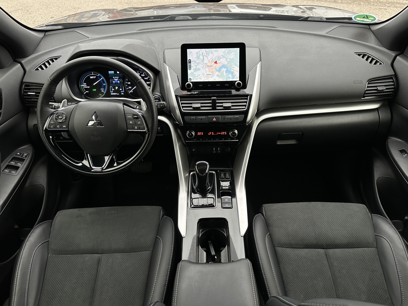 Mitsubishi Eclipse Cross Plug-In Hybrid 4WD