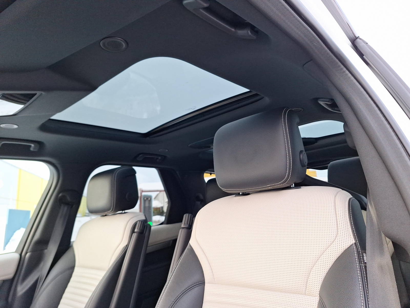 Land Rover Discovery SE R-Dynamic