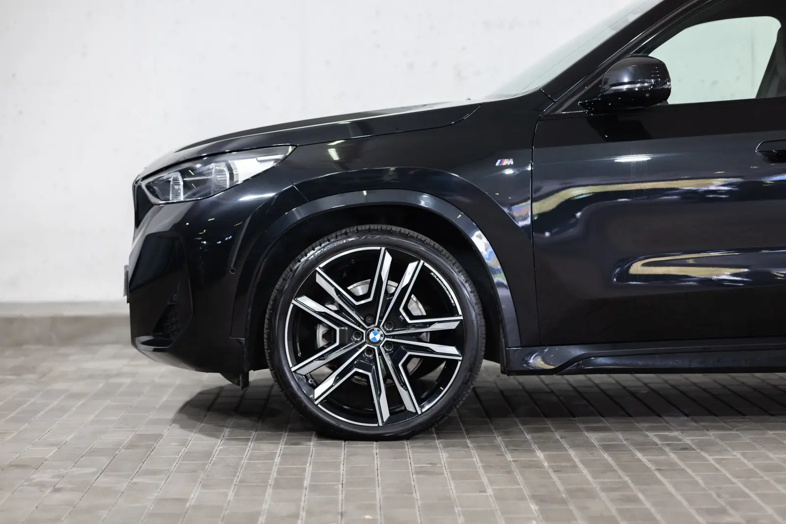BMW X1 xDrive23i