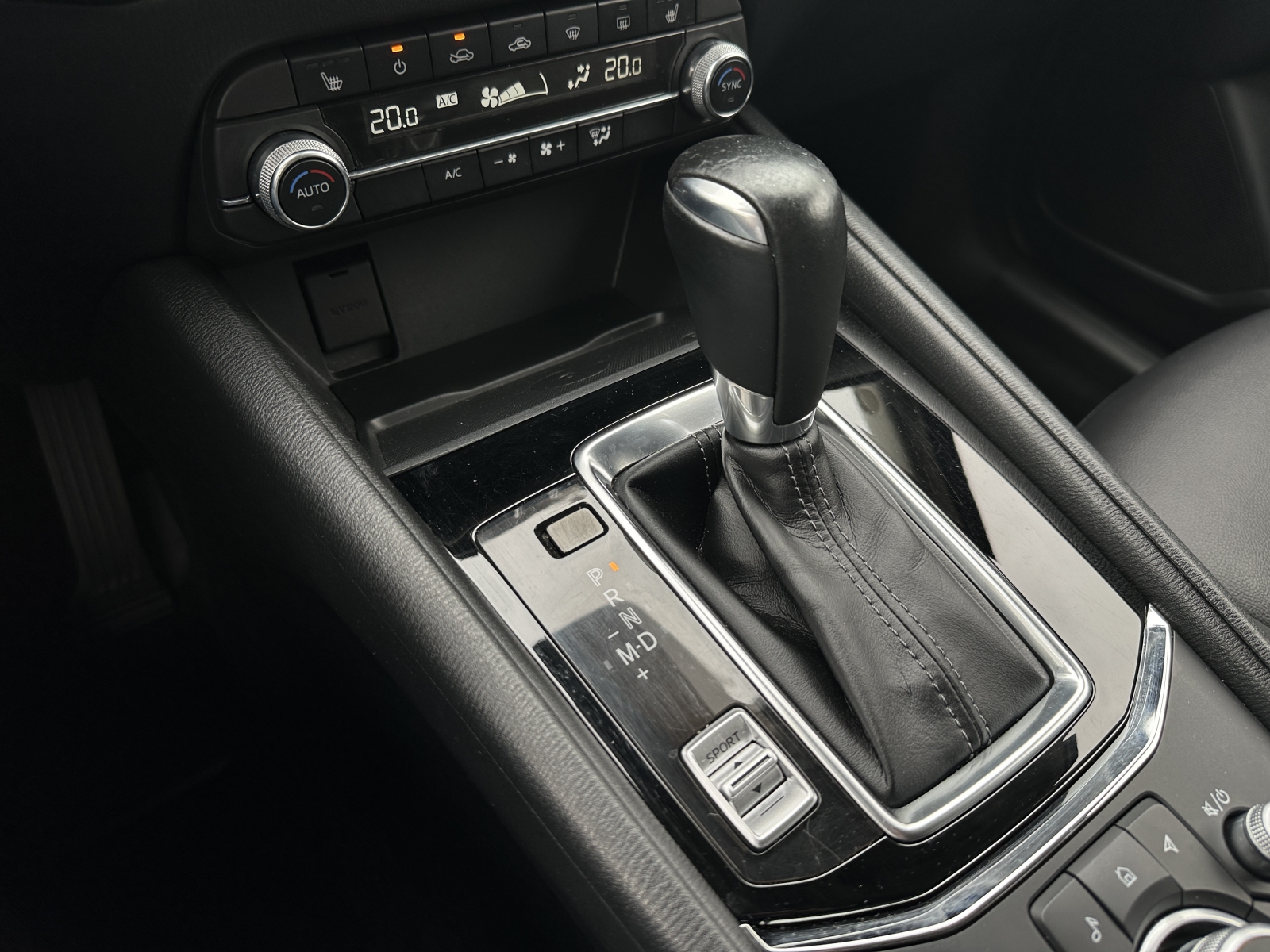 Mazda CX-5 Newground