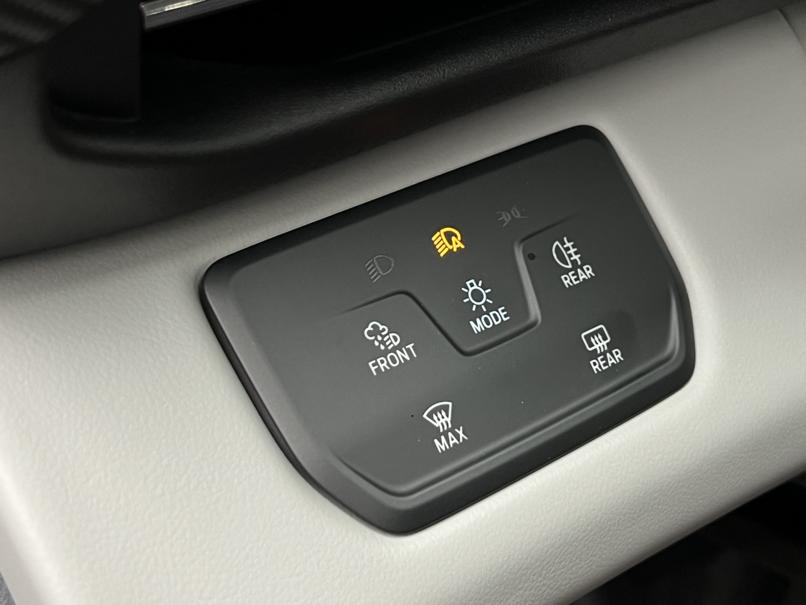 Ford Explorer Premium Extended Range AWD