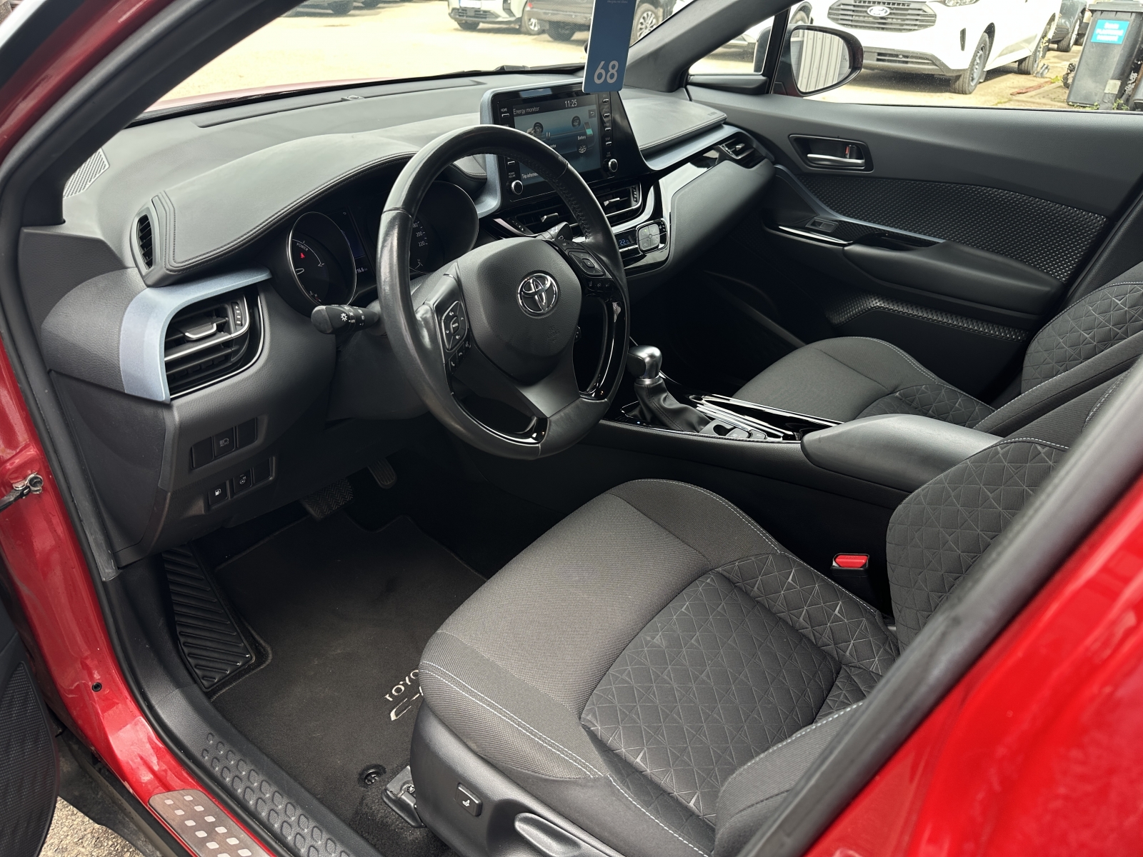 Toyota C-HR Hybrid
