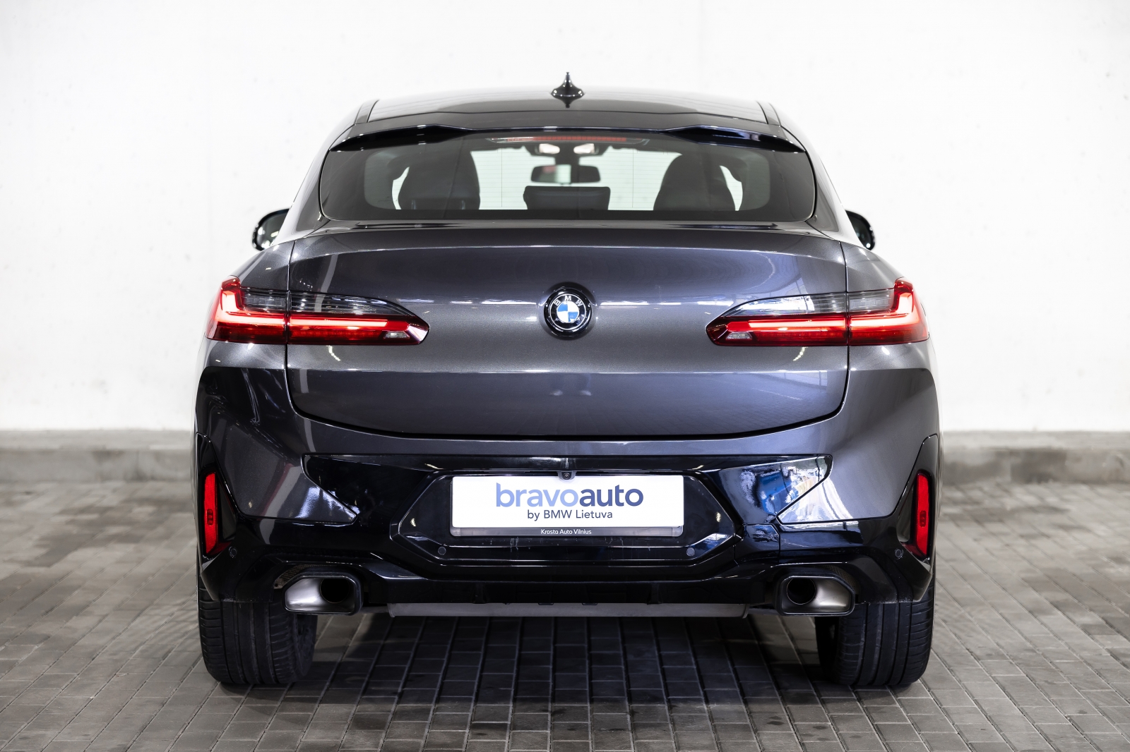 BMW X4 xDrive20i