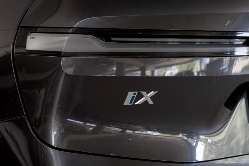 BMW iX xDrive40