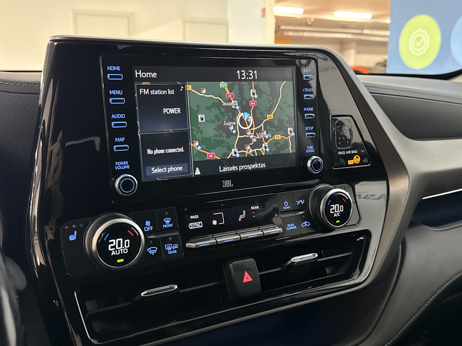 Toyota Highlander Luxury Hybrid