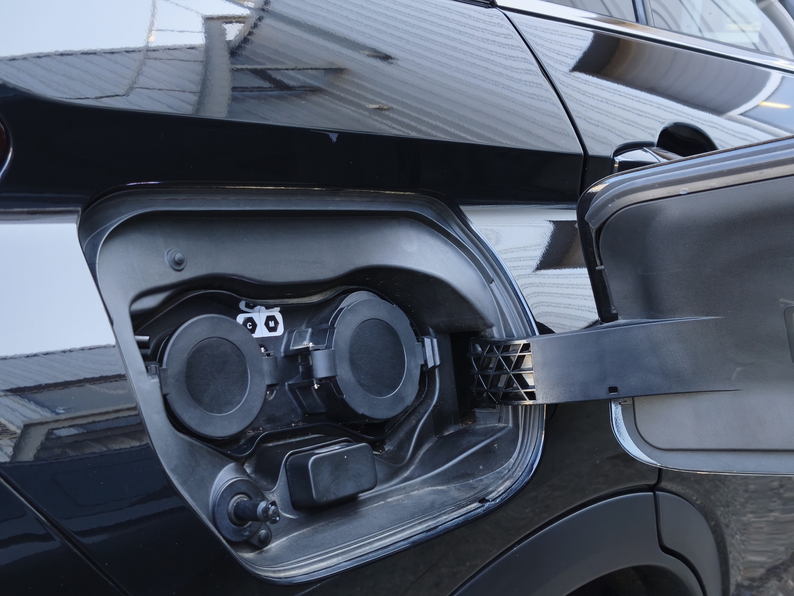 Mitsubishi Eclipse Cross PHEV AWD