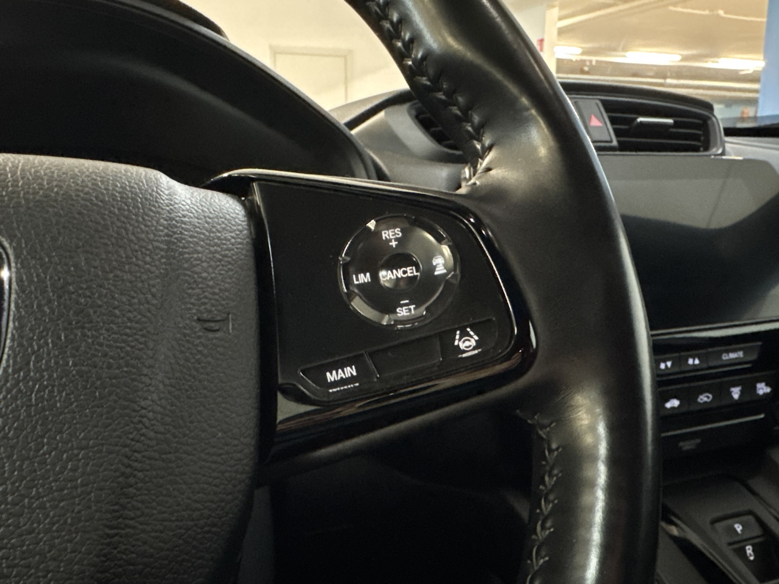 Honda CR-V Black Edition 2WD