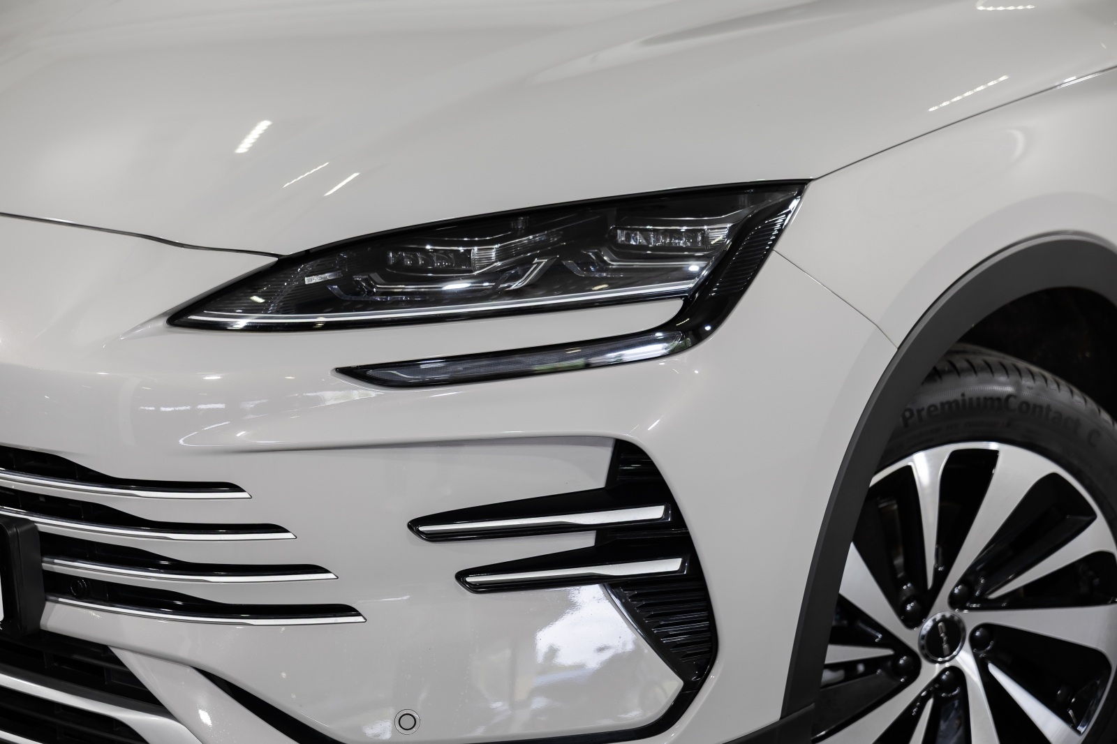 BYD Seal U DM-i Design