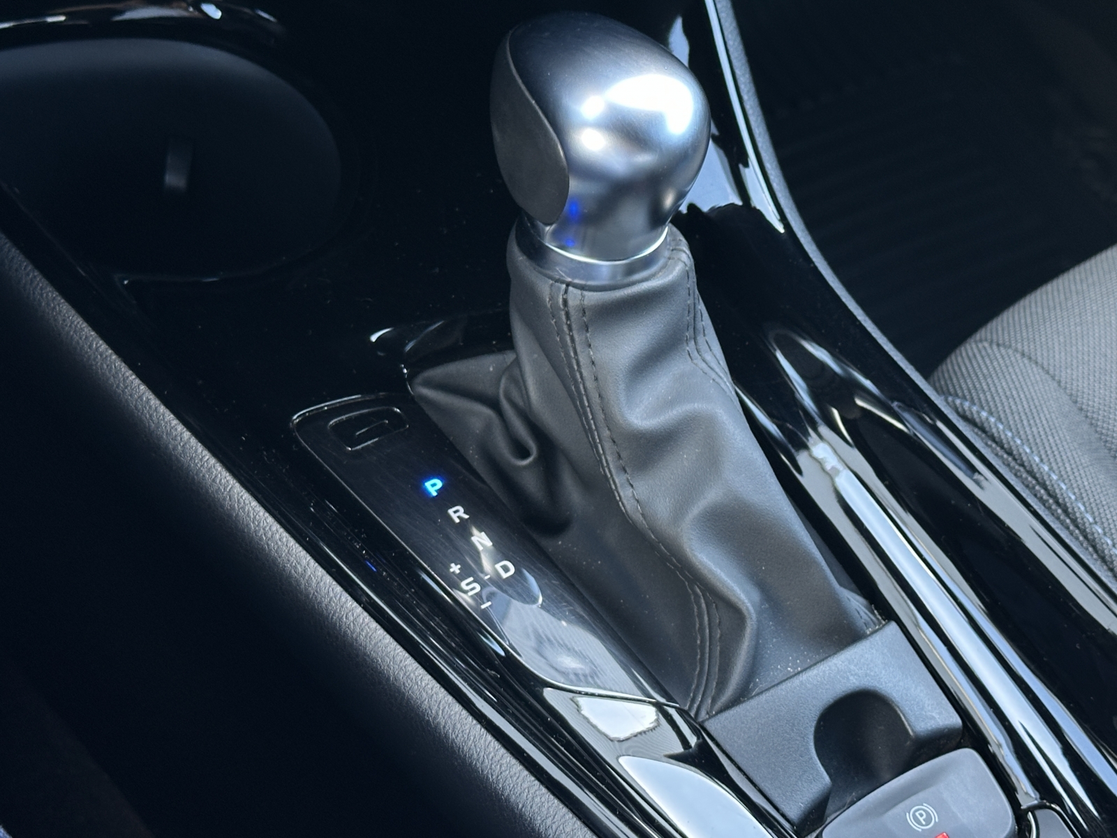 Toyota C-HR Hybrid