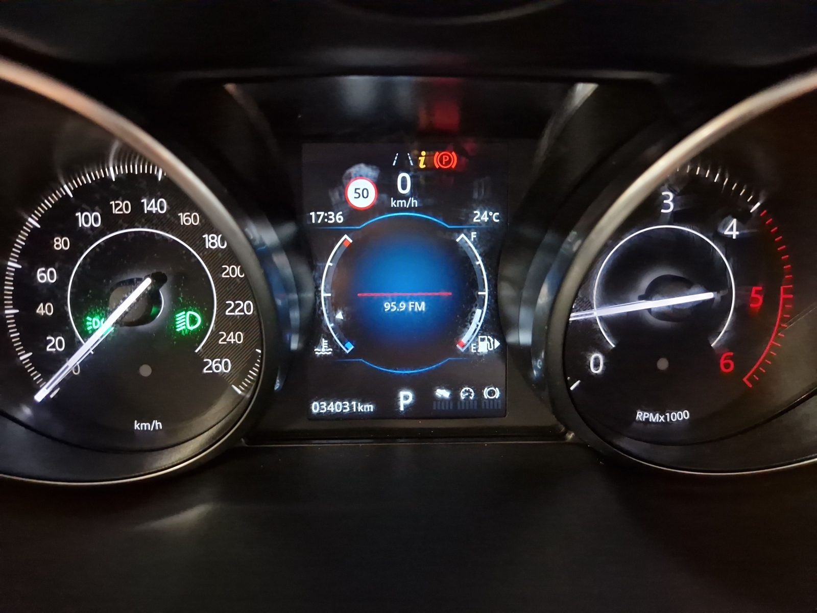 Jaguar E-Pace AWD 1.5