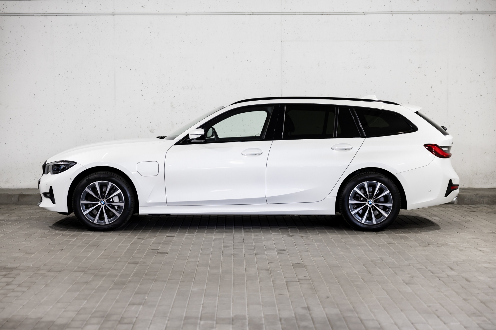 BMW 330 e xDrive