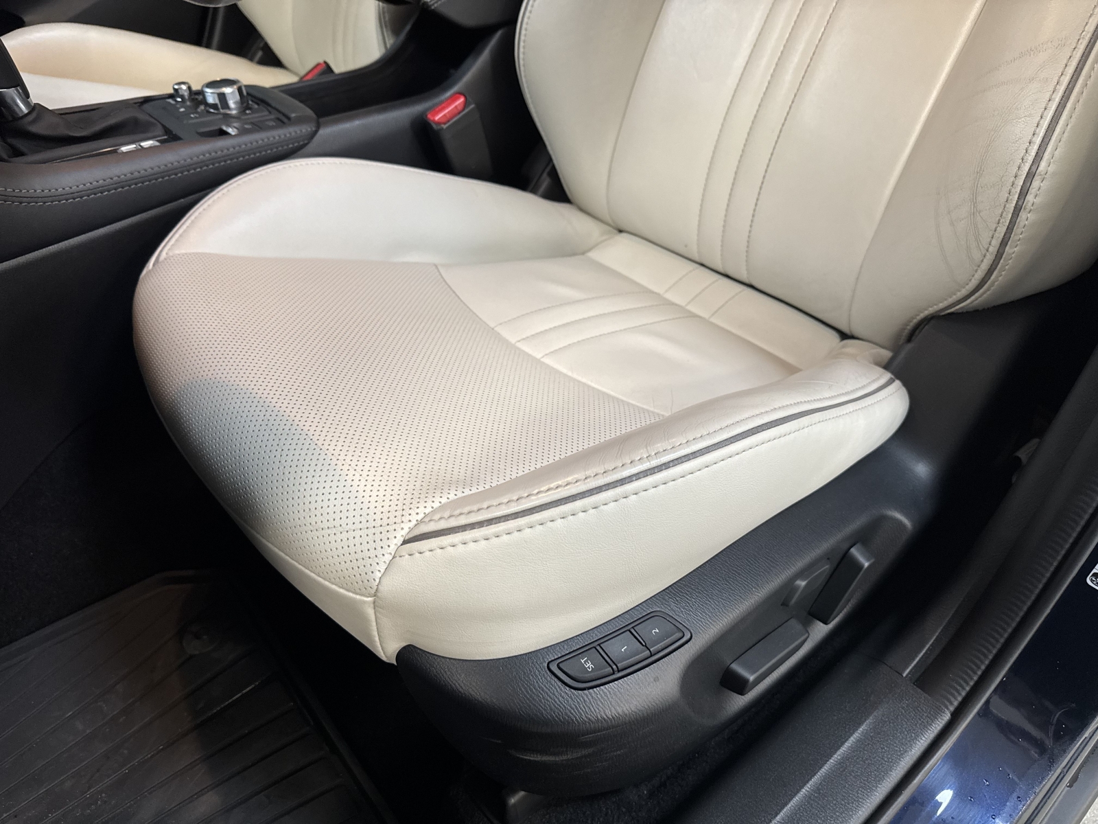 Mazda CX-3 Luxury Plus