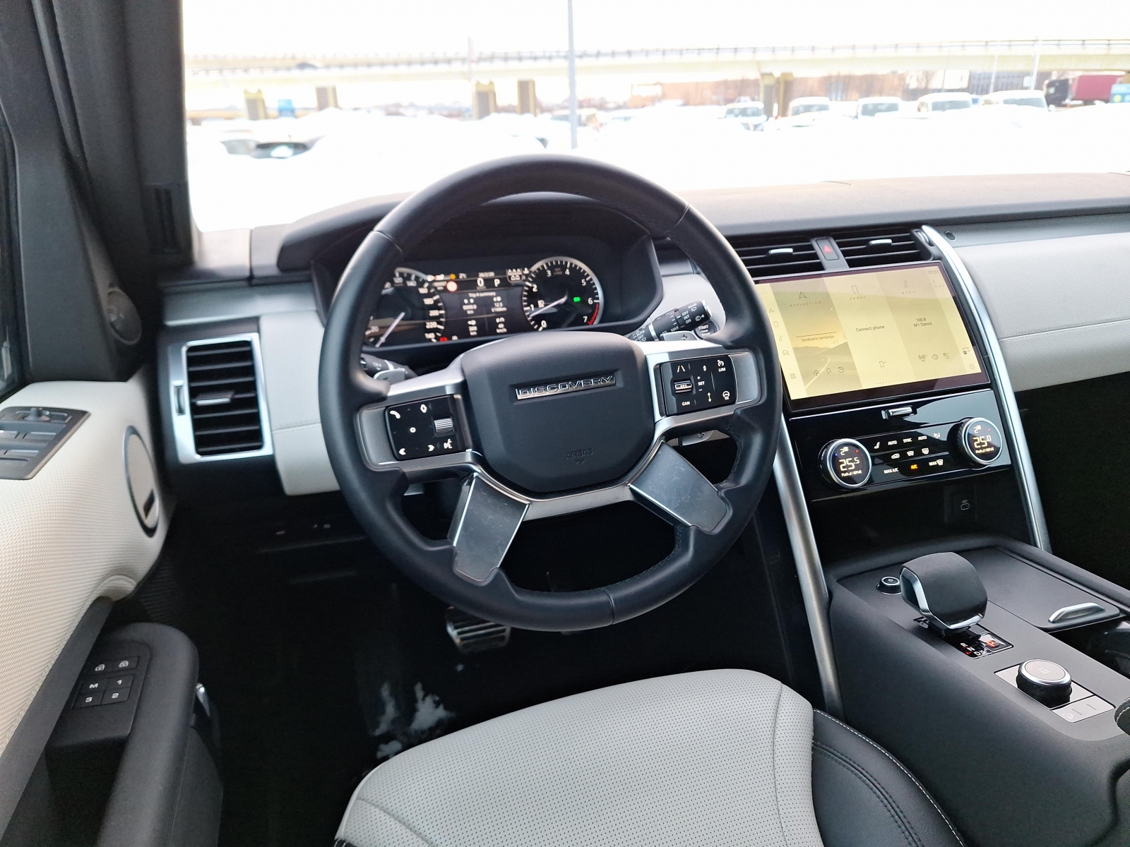 Land Rover Discovery SE R-Dynamic