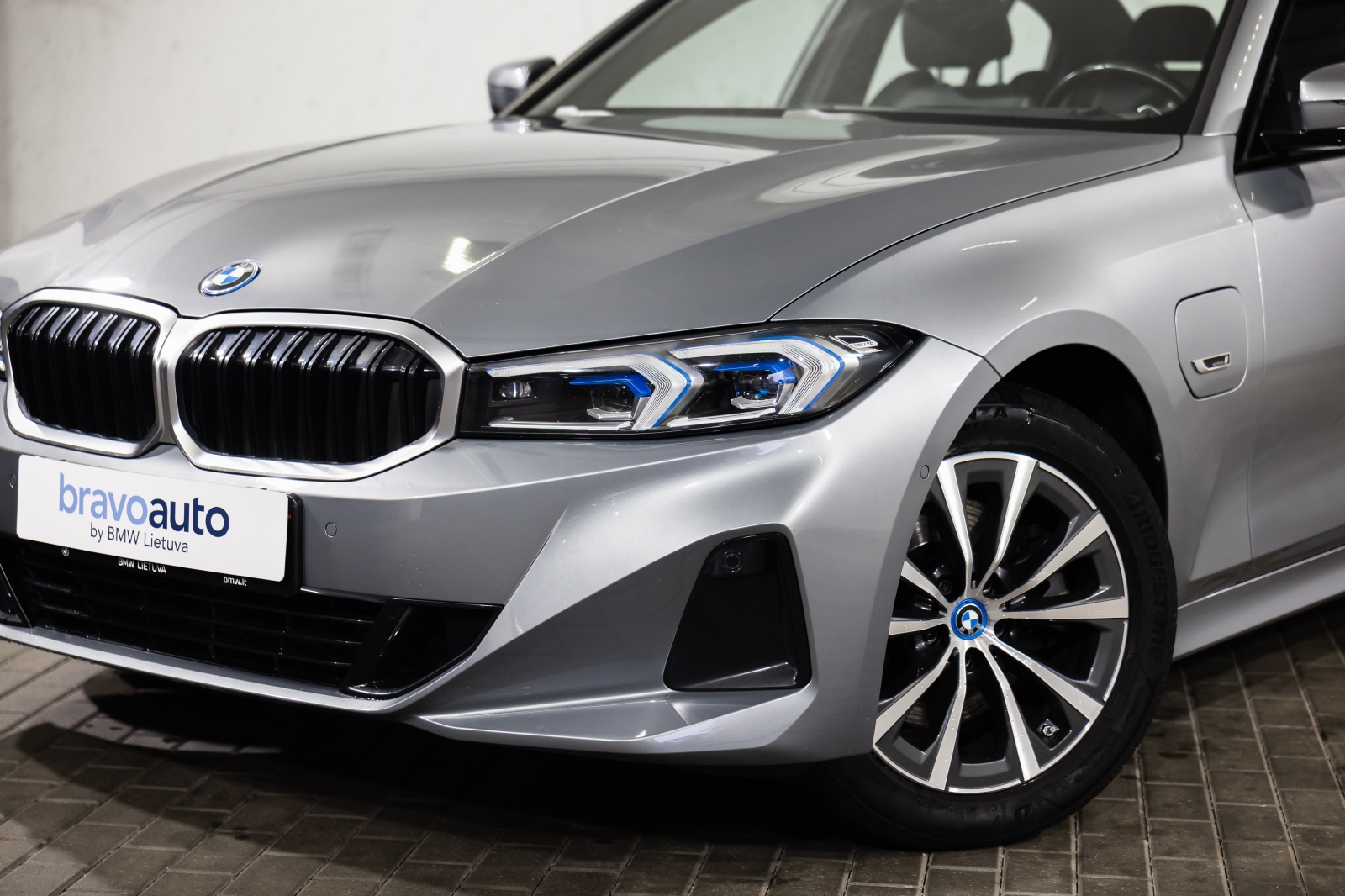 BMW 320 e