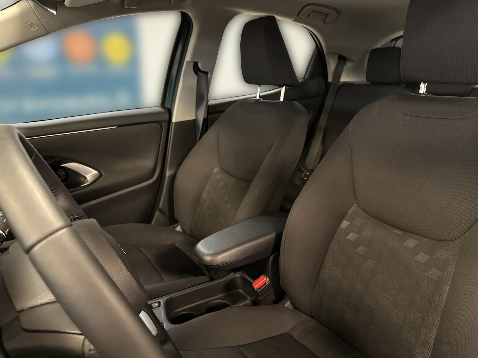 Toyota Yaris ACTIVE HYBRID