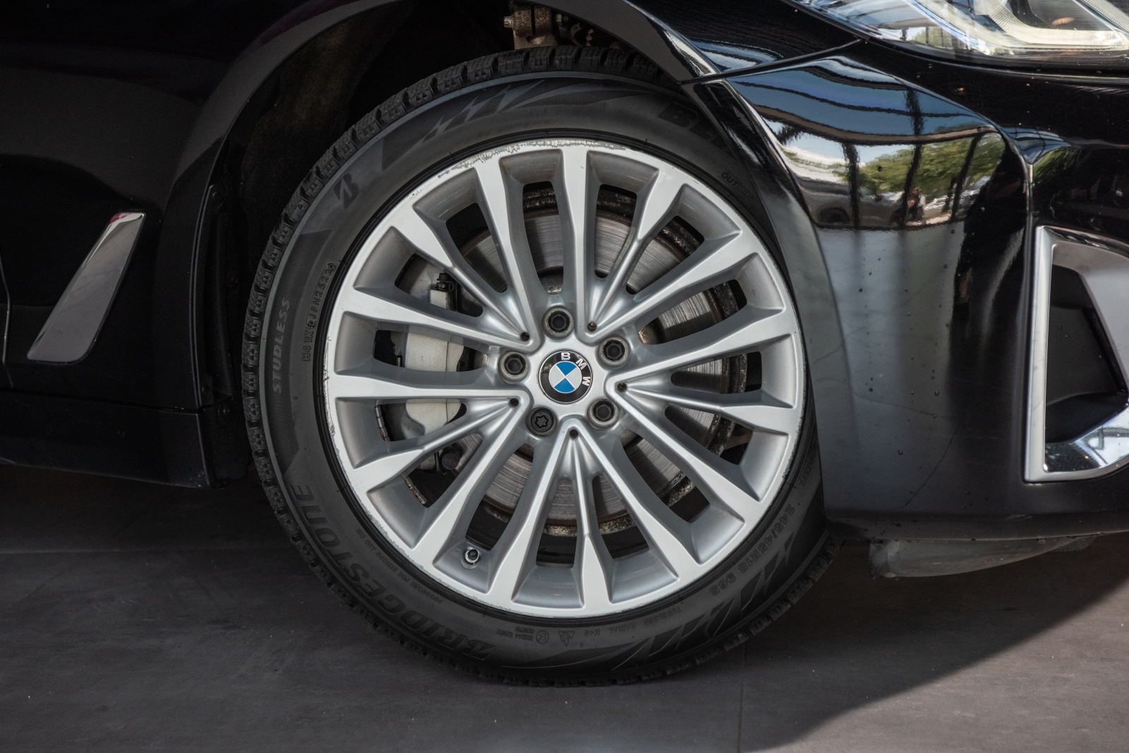 BMW 530