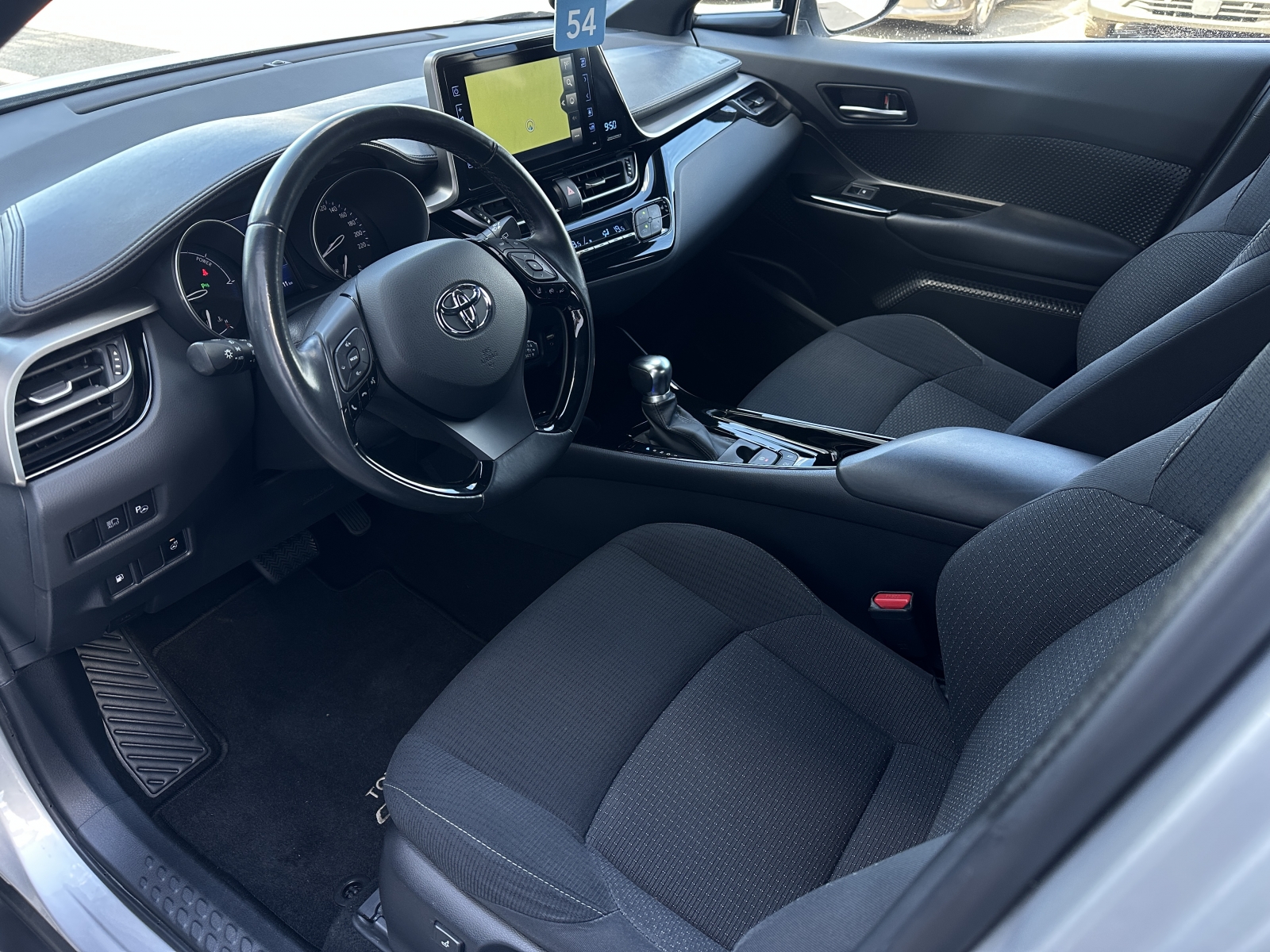 Toyota C-HR Hybrid
