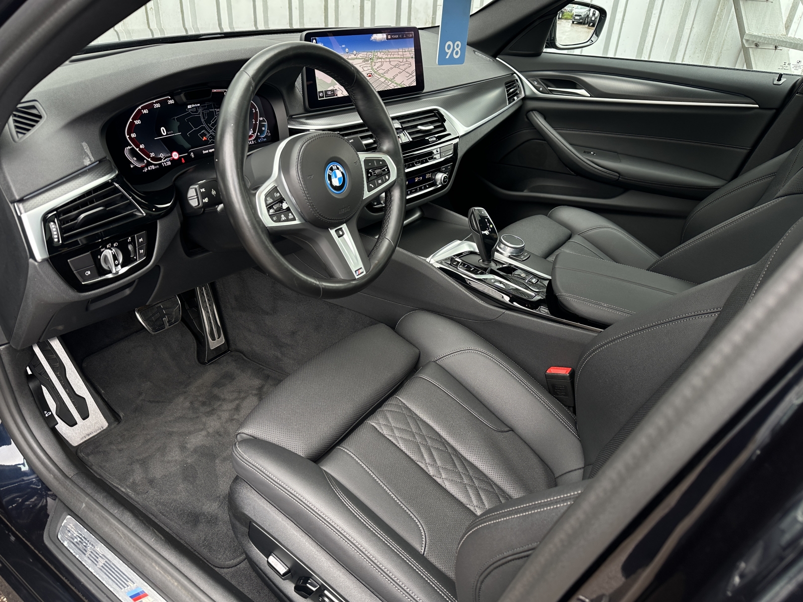 BMW 545 e xDrive