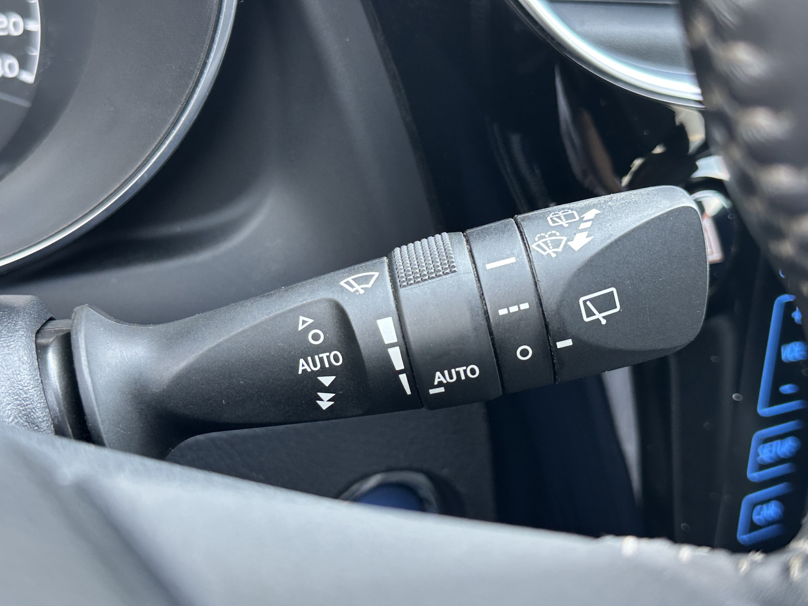 Toyota Auris Hybrid
