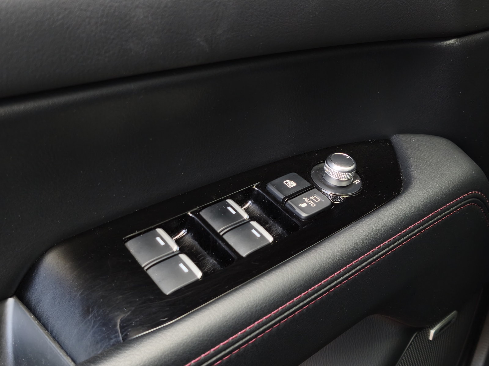 Mazda CX-5 Blackout Edition