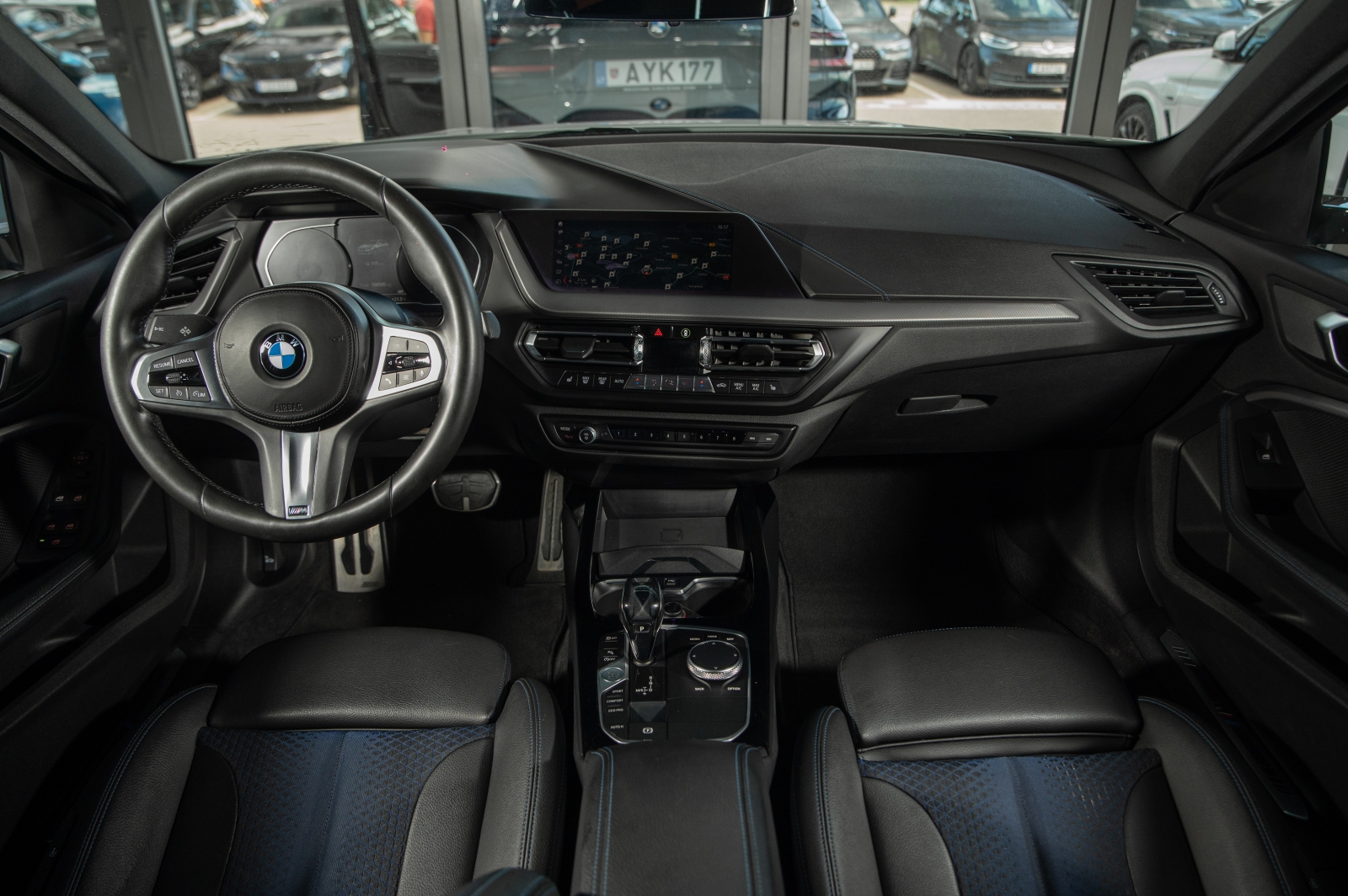 BMW 118