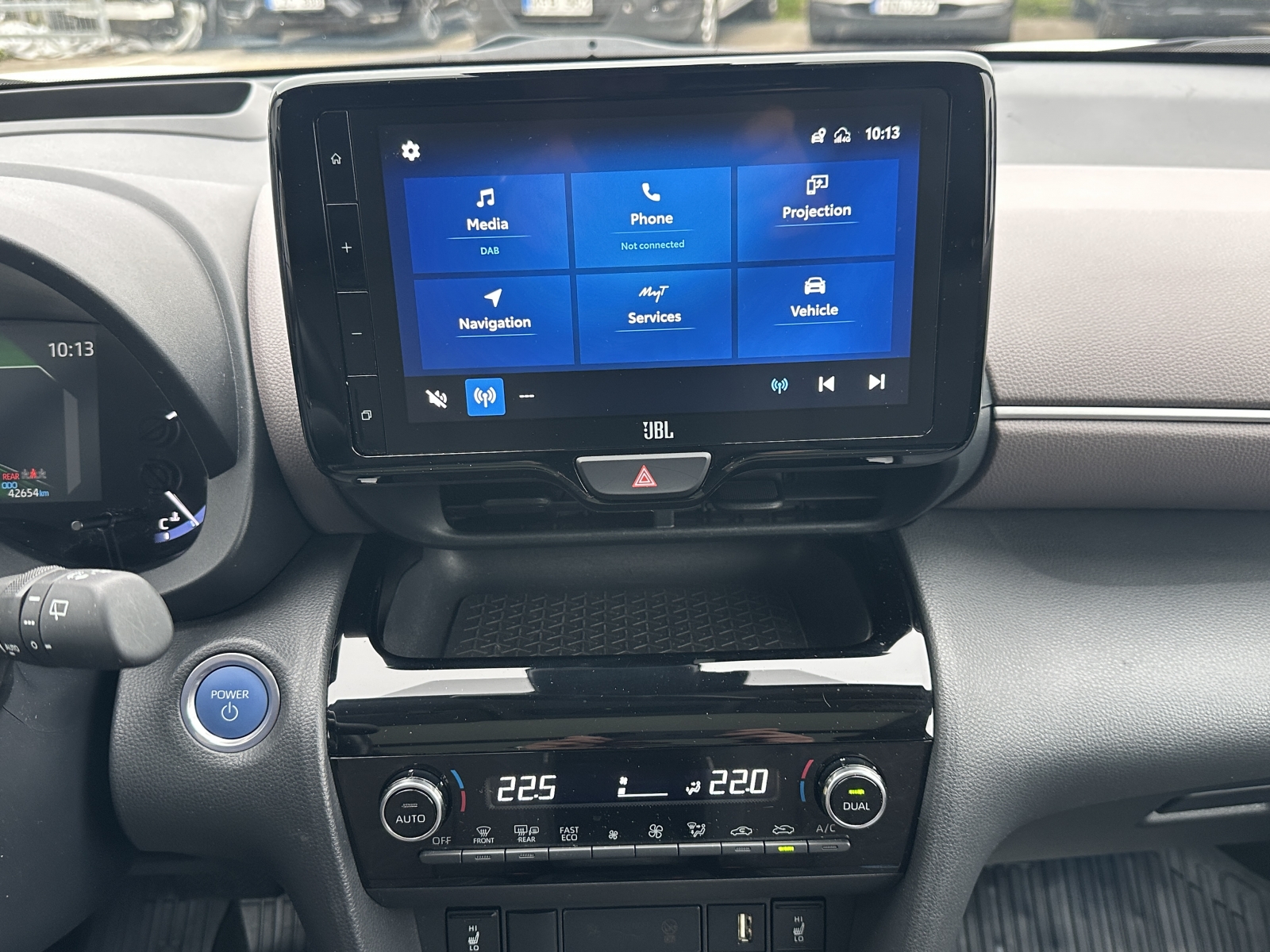 Toyota Yaris Cross  Hybrid