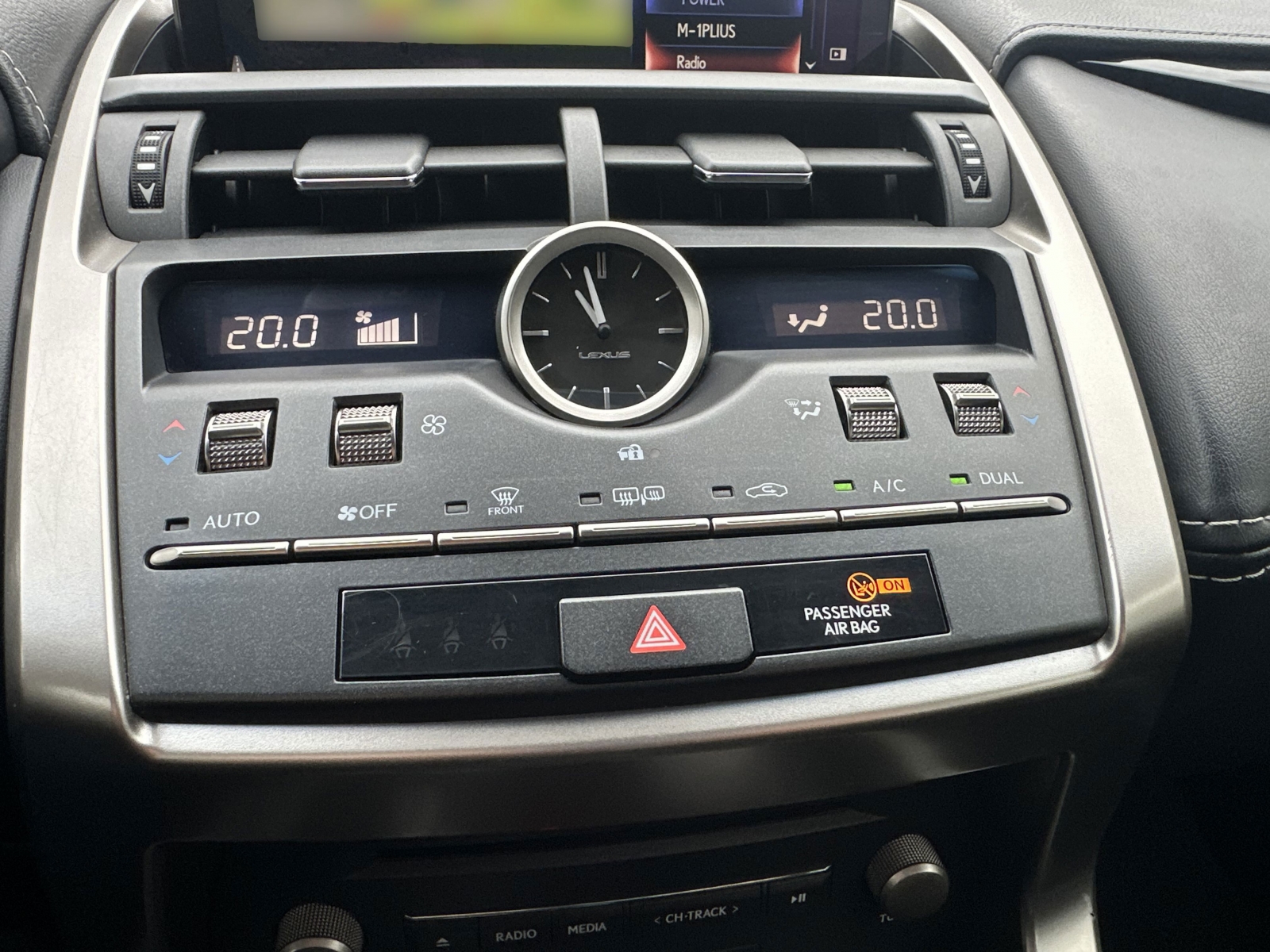 Lexus NX 300h F FHEV Full Hybrids