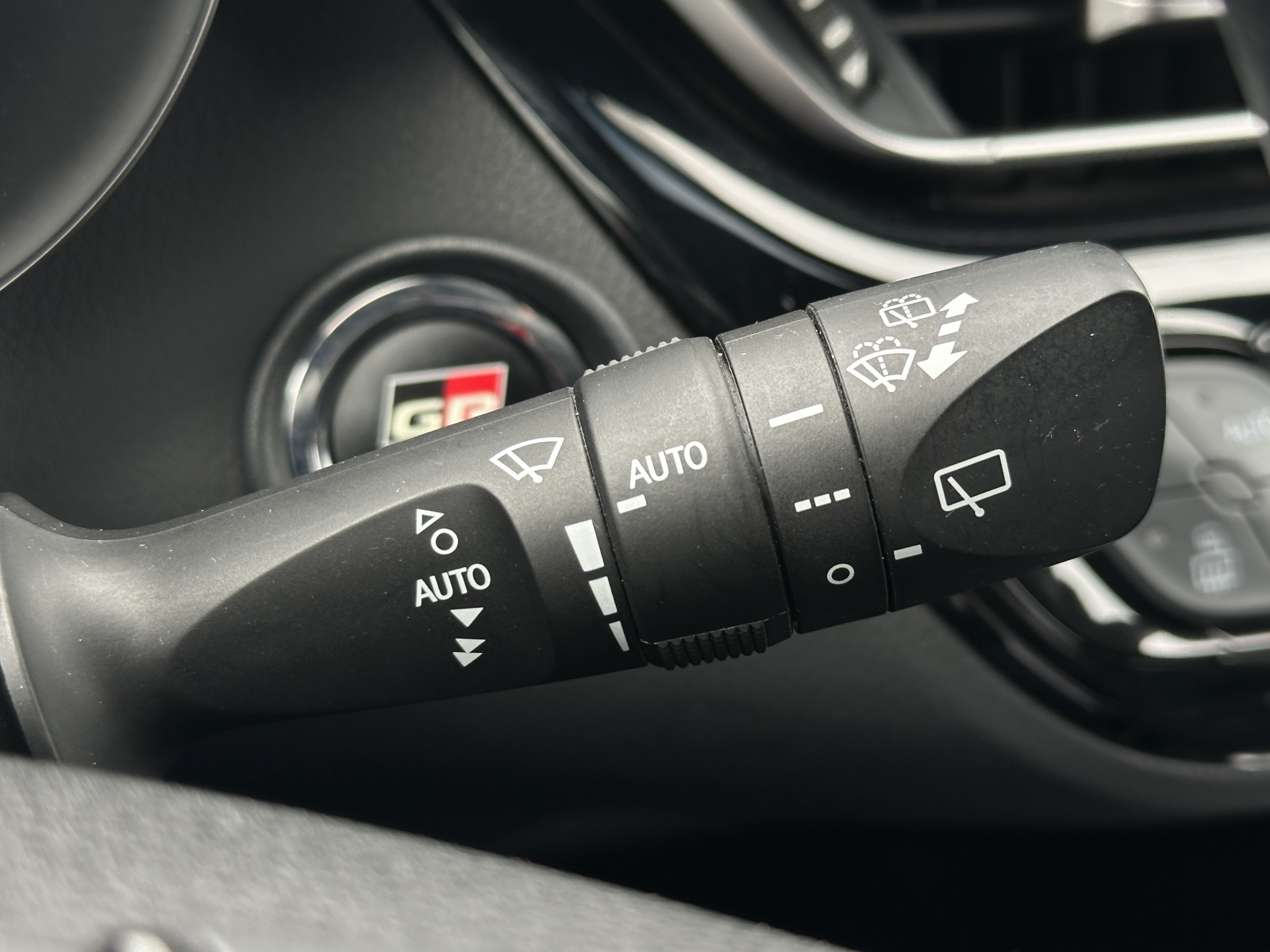 Toyota C-HR Hybrid GR sport