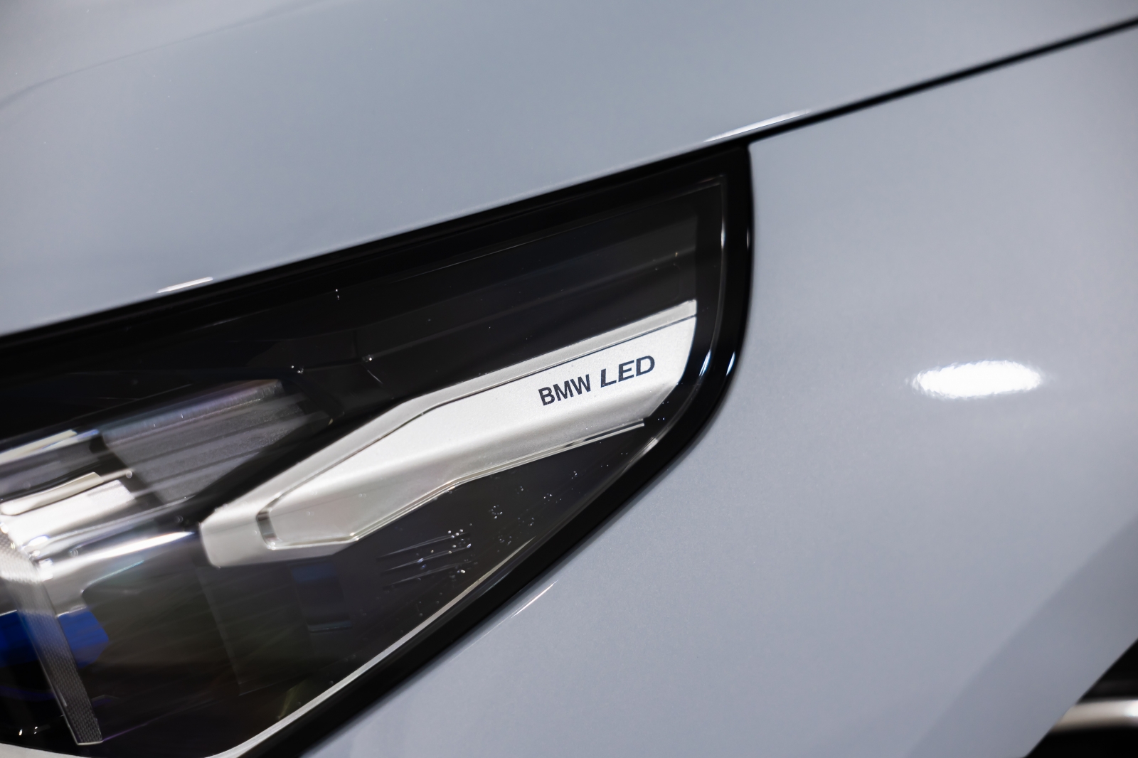 BMW i5 eDrive40