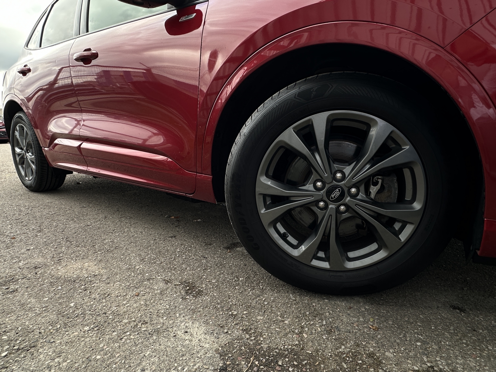 Ford Kuga ST-Line X Plug-In Hybrid